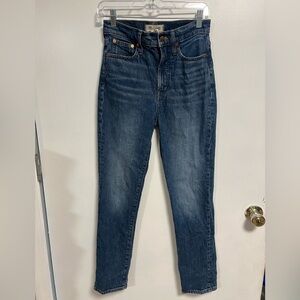Madewell High Rise The Perfect Vintage Jean in Decatur wash. Size 25 NM182
